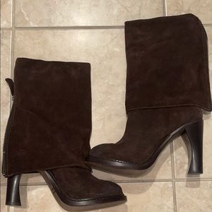 Vera Wang Lavender foldover suede